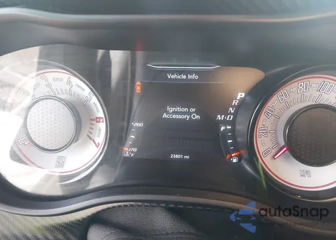 2023 Dodge Challenger R/T Scat Pack z USA, uszkodzony, nr VIN 2C3CDZFJ6PH557804